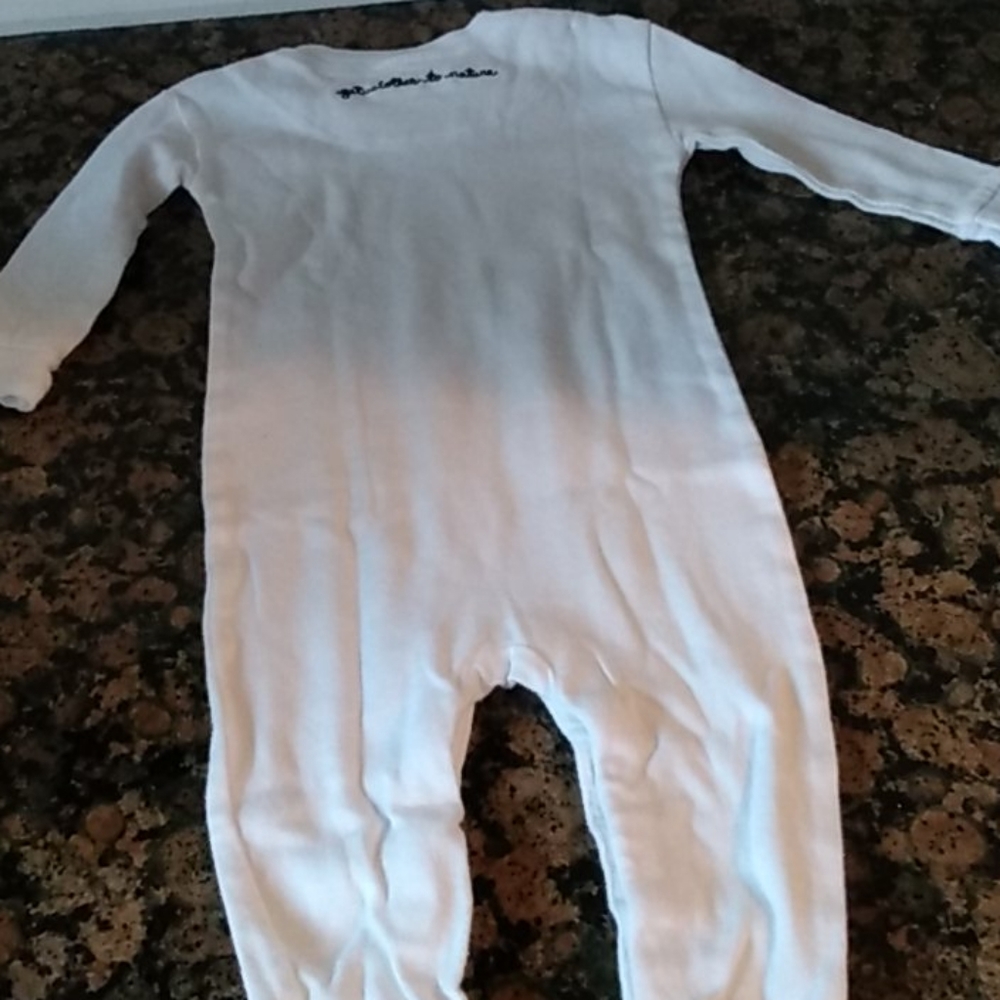 Onesie - Picture 5 of 6